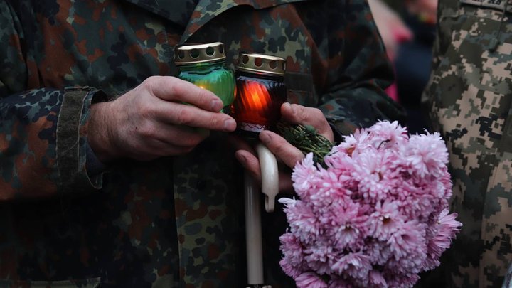 В Івано-Франківській громаді попрощаються з полеглим матросом Сергієм Іванківим