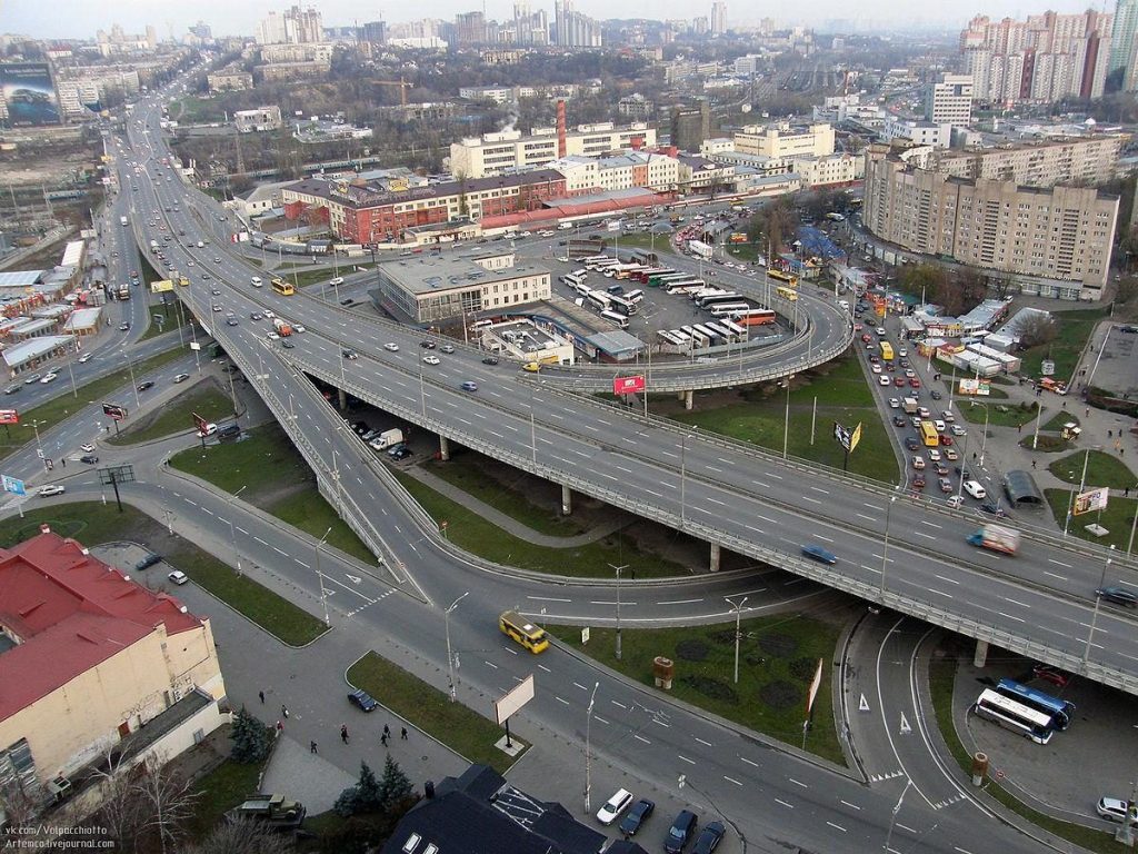 Аварія на станції метро “Деміївська”: посадовцям метрополітену повідомлено підозри