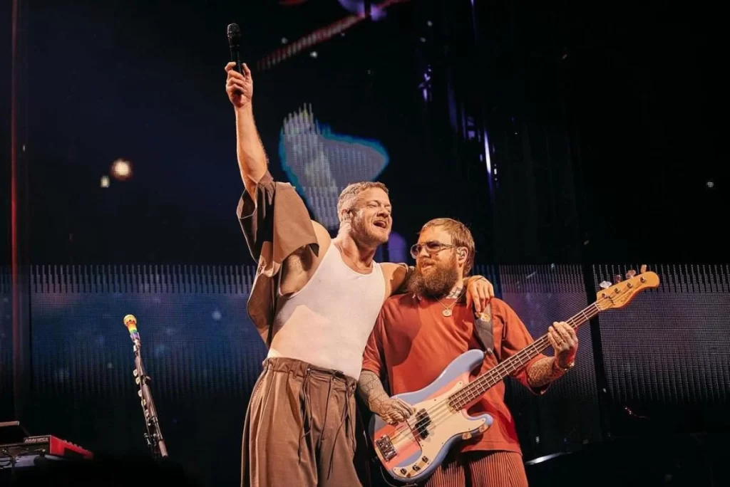 Гурт Imagine Dragons просто під час виступу підтримав Україну