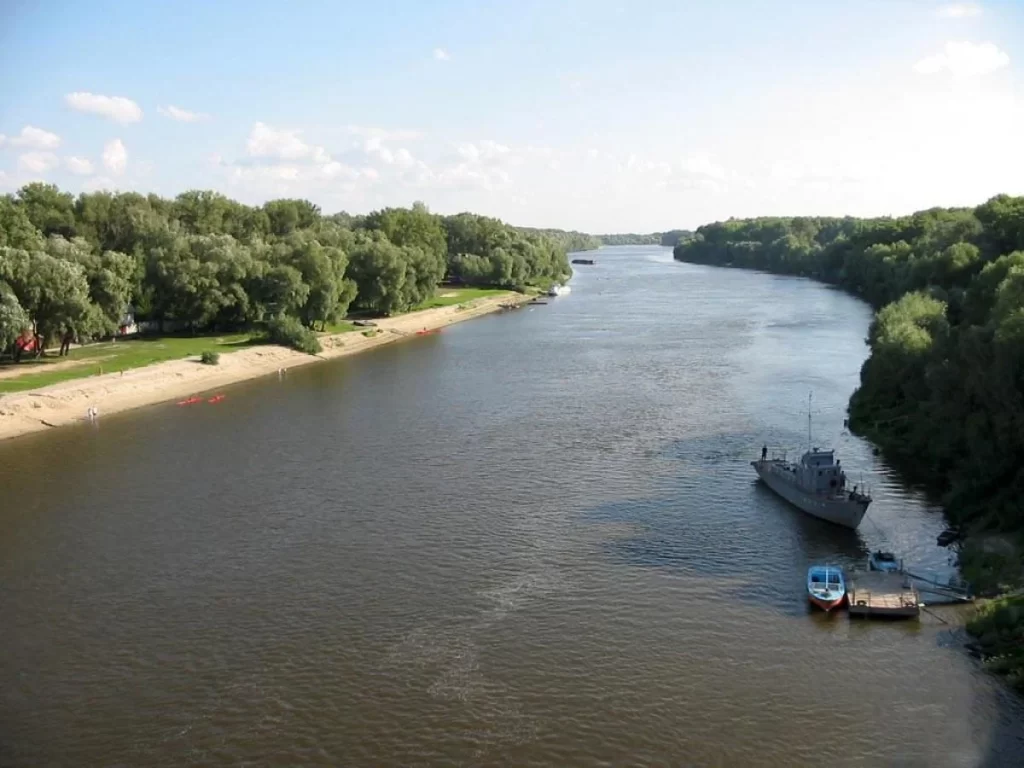 У річці Десна та її затоках під Києвом виявлено отруйну речовину з Росії