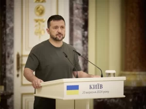 Зеленський вважає, що другий саміт миру може “поставити крапку у війні”