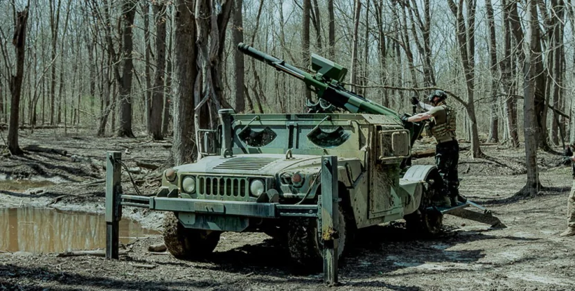 Гаубиця HUMVEE 2-CT Hawkeye пройшла бойові випробування в Україні: подробиці і фото