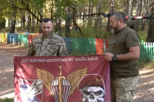 Військовий випадково зустрів побратима, якого оплакував два роки