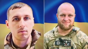 На Буковині прощаються з полеглими на війні з РФ військовими Пустоваловим та Гнатюком